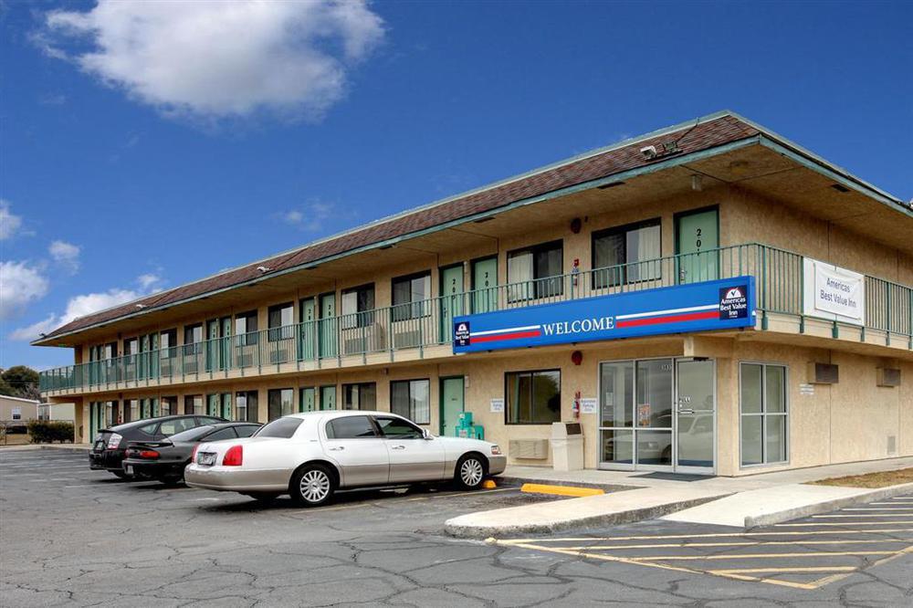 Americas Best Value Inn - Lake City Exteriör bild