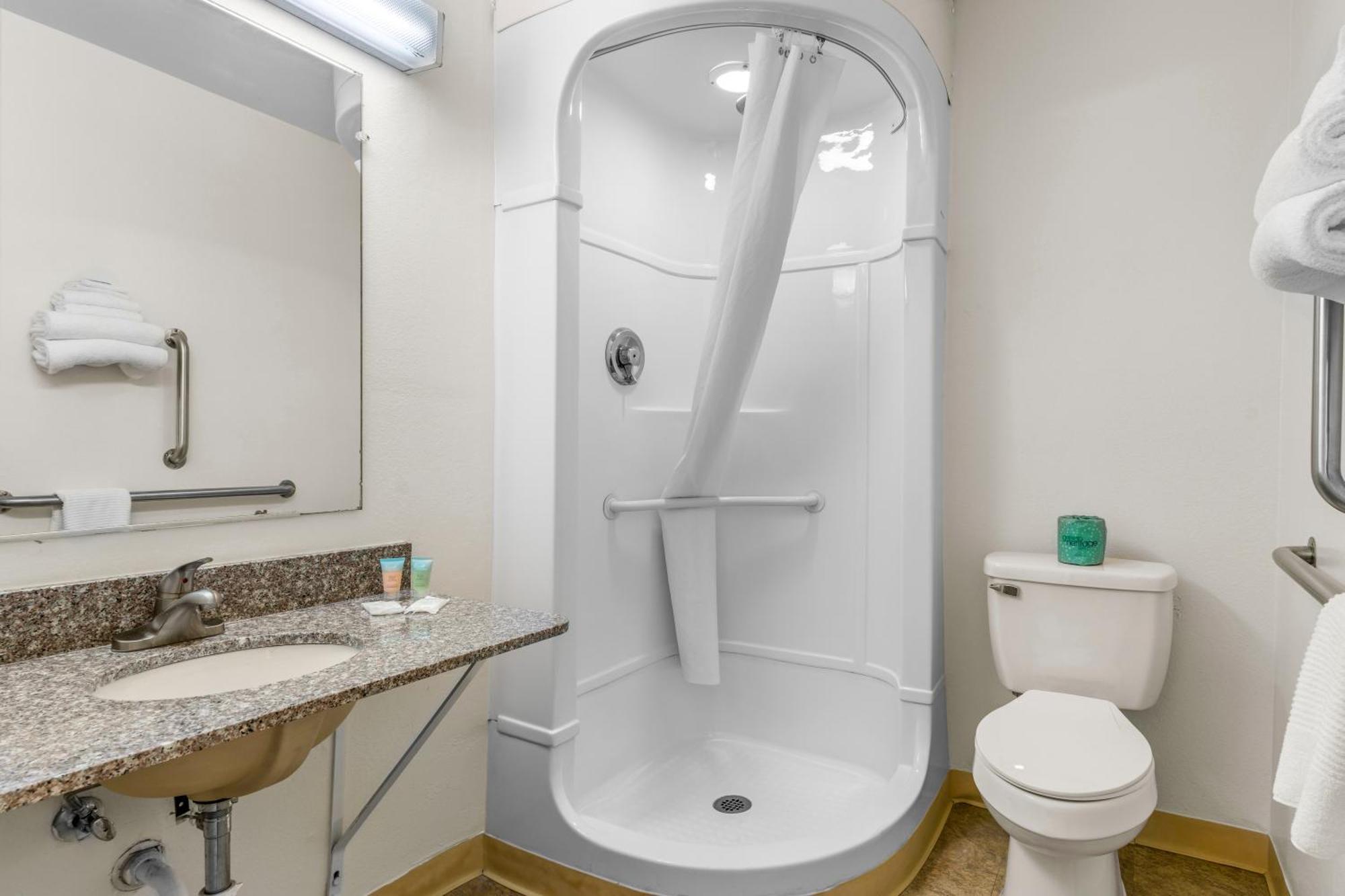 Americas Best Value Inn - Lake City Exteriör bild